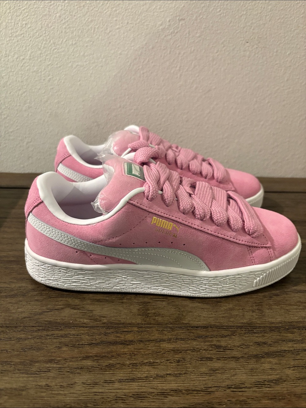 NIB[ PUMA] Suede XL Pink Sneakers Tennis Shoes Mauved Out/White Womens 8.5 / Y 7 - Picture 6 of 15